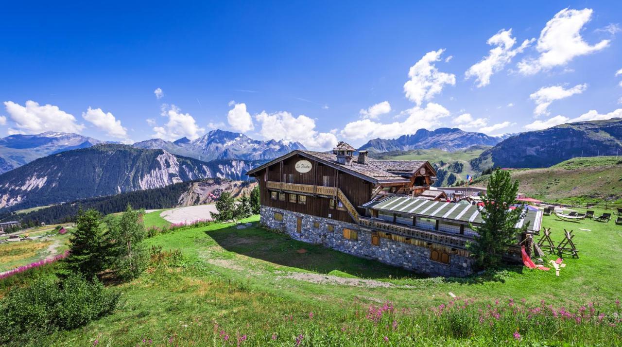 Hotel 3 Etoiles -Restaurant Le Pilatus Courchevel Eksteriør billede